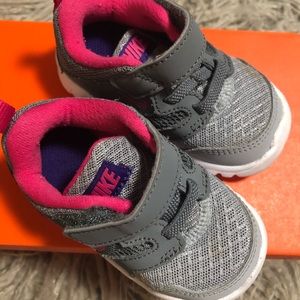 Nike sneakers (baby)